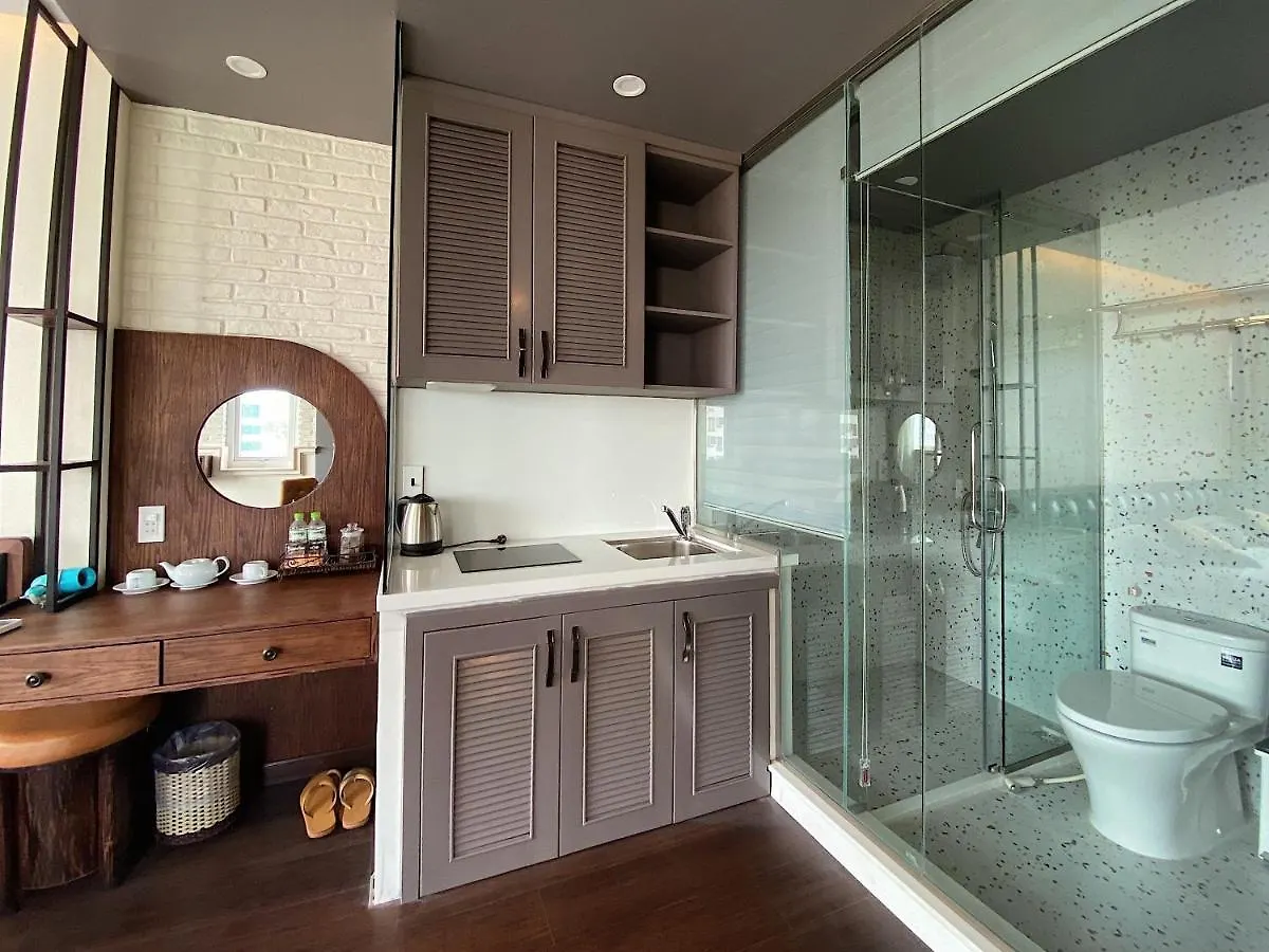Duc Vuong Saigon Hotel - Cao Thang Ho Chi Minh City
